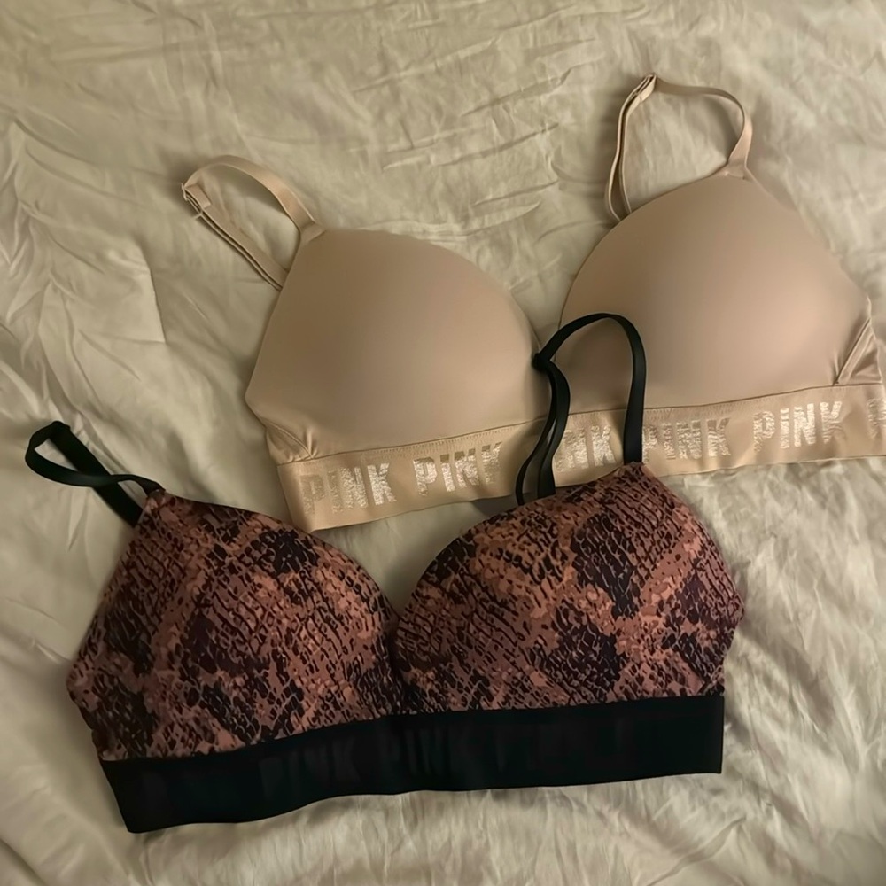 2 PINK Victoria’s Secret bras